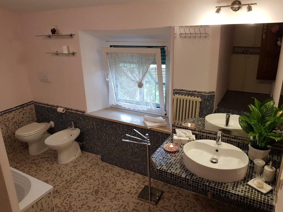 Appartamento Valle Verde Buti ภายนอก รูปภาพ
